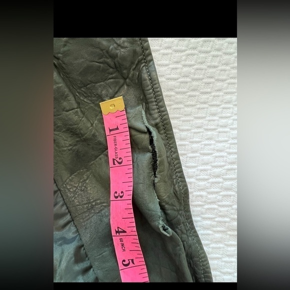 Madewell The Washed Leather Motorcycle Jacket - Picture 15 of 16